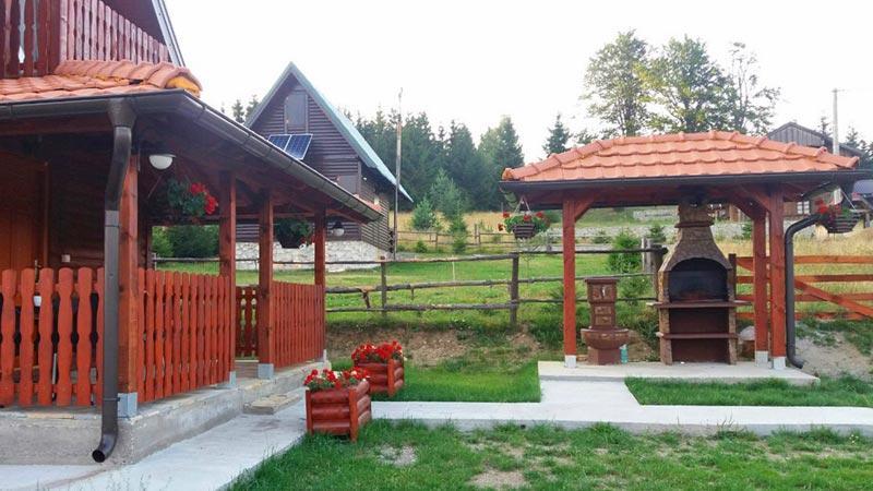 Holiday Home Perduh Sekulic 外观 照片