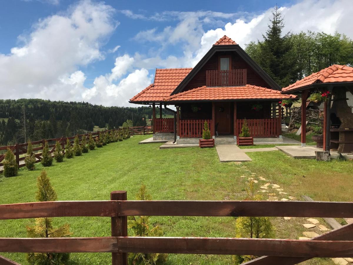 Holiday Home Perduh Sekulic 外观 照片